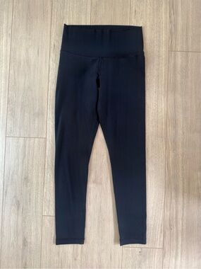 TNA Action High-Waist Leggings (Black)